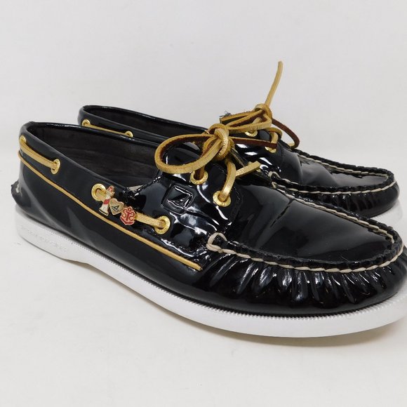 sperry patent leather boat shoes